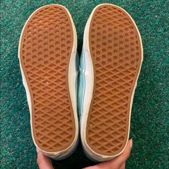 Vans - Picture 5 of 5